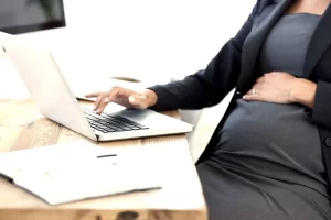 Leia mais sobre o artigo DIREITOS TRABALHISTAS DA GESTANTE